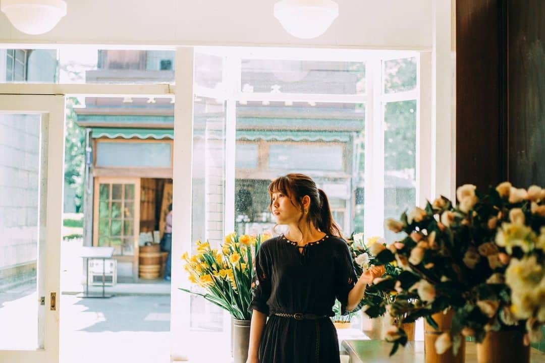 弘松菜摘のインスタグラム：「. . うちのおばあちゃん👵が 「チャプチェ」のこと「チャプッチ」 って言ってたけど可愛いから 直さなかった☺️☺️ . そんな弘松家の夜ご飯は チャプッチです😙 . .」