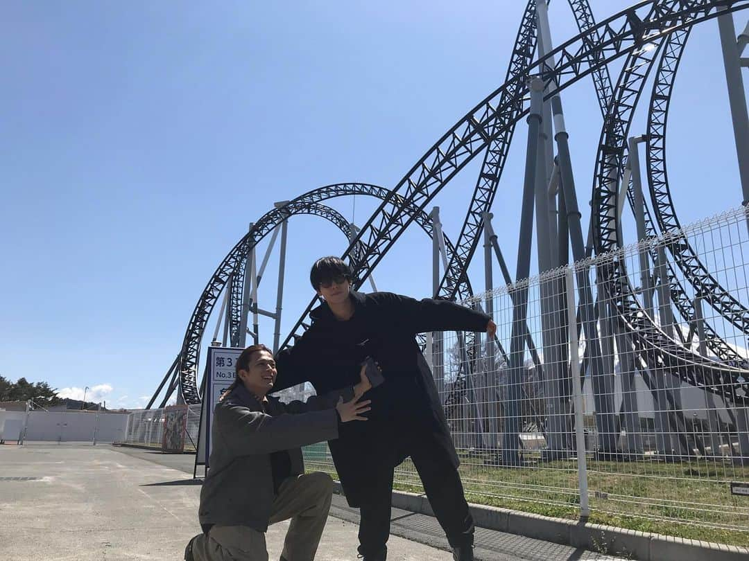 岩岡徹さんのインスタグラム写真 - (岩岡徹Instagram)「ジェットコースターを颯と克服した時🎢  #明日は群馬」10月4日 18時10分 - da_ice_toru_iwaoka