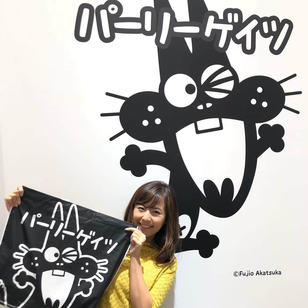 岩崎静羅さんのインスタグラム写真 - (岩崎静羅Instagram)「☺︎ ニャロメに会いに表参道ヒルズへ！ 壁にはニャロメの貴重な原画や パーリーゲイツが登場する漫画まで✨ ゴルフしない方でも 黒ニャロメにメロメロになって帰るそうな♡ webで完売のレアアイテムもありましたよ！！ どれも可愛すぎて。。 今年の冬もモノトーンゴルフ継続確定です♡ POPUPストアは 10月3日〜14日までの期間限定です^ ^ * #155cm #ゴルフ女子 #大人ゴルフ女子  #pearlygates #パーリーゲイツ #ニャロメに会いに来た ♡ #golfwear #golf #ニャロメ #赤塚不二夫」10月4日 19時19分 - seeeeiiiiraaaa