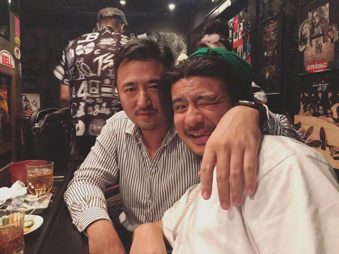 柏木作夢さんのインスタグラム写真 - (柏木作夢Instagram)「Lastnight🍻 @takashi1788 ・ ・  #friend #fever #歌舞伎町」10月4日 20時09分 - samukashiwagi