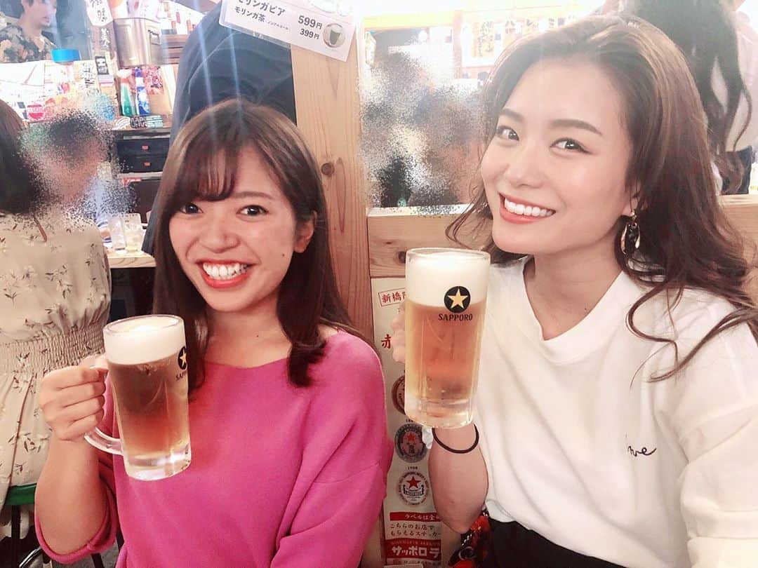 蜂谷晏海さんのインスタグラム写真 - (蜂谷晏海Instagram)「お久しぶりの友達と乾杯した🍻 みんなお姉さんになってるかと思ったら会話ほぼ10代と同じだった🤣💞 さてさて今日の夜23時30分からはーーー！✨✨ 🐝蜂谷晏海の今日も乾杯🍻 放送です〜！🥰🥰🥰🥰 ストーリーズにURL貼ってありますのでそちらをチェックしてね！☝️ 私は今日は明日の#TGC北九州 に備えてホテルから放送聞くよ〜☺️ それではまた後ほど〜！！ #蜂谷晏海の今日も乾杯 #今日も乾杯#蜂谷晏海 #市川うららFM#ラジオ」10月4日 20時42分 - hachiyaami