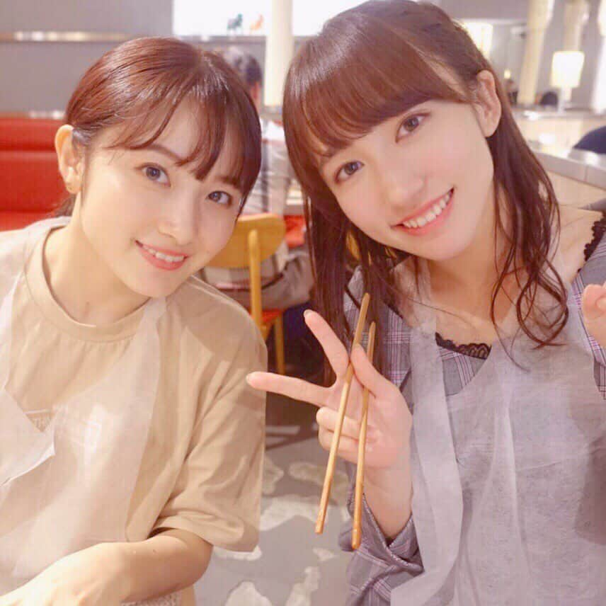 山木梨沙のインスタグラム：「焼肉美味しかった！  #石田亜佑美 さん #小田さくら さん #森戸知沙希 ちゃん #山木梨沙 #morningmusume19 #country_girls  #謎メン」