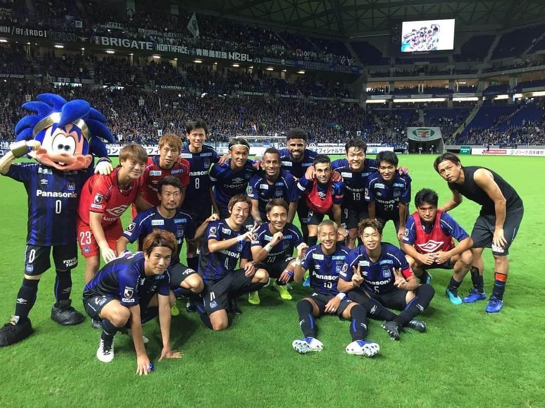 井手口陽介さんのインスタグラム写真 - (井手口陽介Instagram)「ナイス勝利😆⚽️ 応援ありがとうございました😆 #ガンバ大阪」10月4日 22時53分 - 1227hny