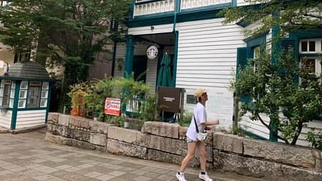 志保さんのインスタグラム写真 - (志保Instagram)「. 兵庫県で小躍り テンション☝️」10月4日 23時18分 - shiho__official