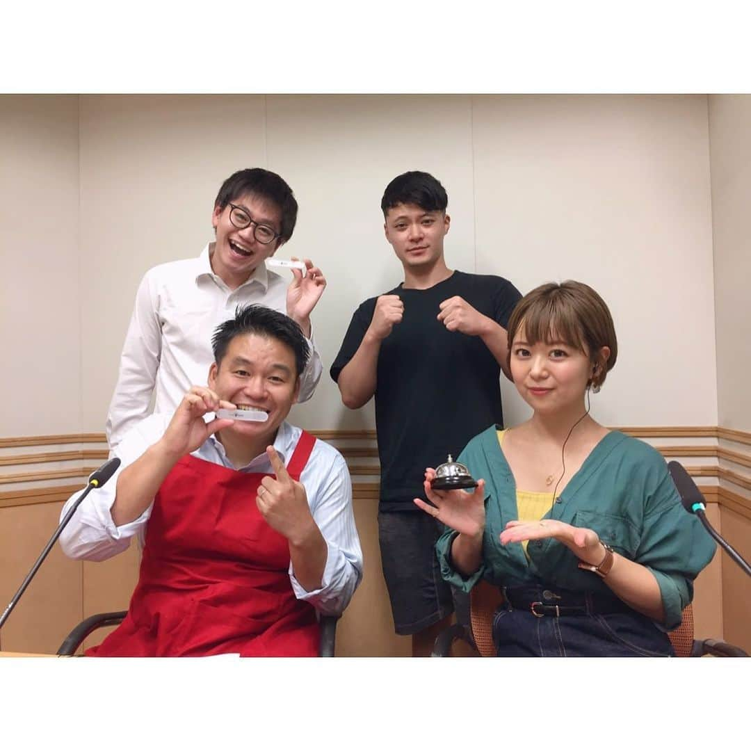 井口裕香さんのインスタグラム写真 - (井口裕香Instagram)「💅 2019年10月4日(金)【RADIO UNOZERO】 いくわよー！ 今日は「レジェンド松下さんに学ぶ！実演販売の世界！」 実演販売のプロフェッショナル レジェンド松下さんをお迎えしてお届け致しました！ １日で１億８０００万円を売り上げたレジェンド松下さん😳 実演販売士になるキッカケや、そもそも実演販売士とは？というお話を色々聴かせていただきました。 そして対決！ 我らがチョーフーたける！！！（命名レジェンド松下さん） チョーフーたけるは今回惜しくも負けてしまったけれど、さすがのプレゼン力！あとドングリ！ 東京ホテイソンの２人がテレビショッピングデビューする未来、たのしみです🥺✨ . . さあて💁🏻‍♀️ 次回のウノゼーロは、、、 決まり次第、公式Twitterでお知らせ致します！ 来週もどうぞ、おたのしみに〜〜🤗❣️ メールは uno@joqr.net まで ✩°｡ #UnoZero #joqr #文化放送 #東京声優アカデミー #東京ホテイソン #東京ホテイソンたける くん #東京ホテイソンショーゴ くん #グレープカンパニー #radio #radiko  #periscope #ペリスコープ #レジェンド松下 さん #実演販売 #実演販売のレジェンド #いくわよ！」10月4日 23時41分 - ooo31_iguchiyuka_31ooo