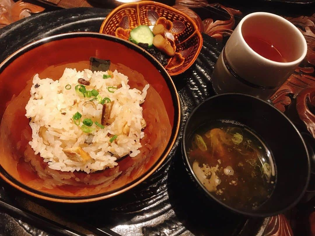 武田るいさんのインスタグラム写真 - (武田るいInstagram)「dinner🍴🍚 和食懐石1番好き🙈❤️ surpriseありがとう~~😭💕 お部屋真っ暗になってどうした？ってなって びっくりしたよ🤣❤️ 泣いた~~~😭一生忘れない🥰 #dinner #和食 #懐石 #懐石料理 #箱根吟遊 #箱根 #おしながき」10月5日 18時29分 - rui_1002