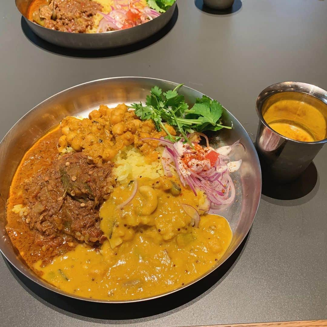 林萌々香さんのインスタグラム写真 - (林萌々香Instagram)「久しぶりのスパイスカレー🍛🍛🍛 やっぱスパイスは定期的に欲しくなる。笑 また家でも作ろう！  #カレー居酒屋yellow#スパイスカレー#グランフロント大阪」10月5日 19時28分 - momoka_hayashi