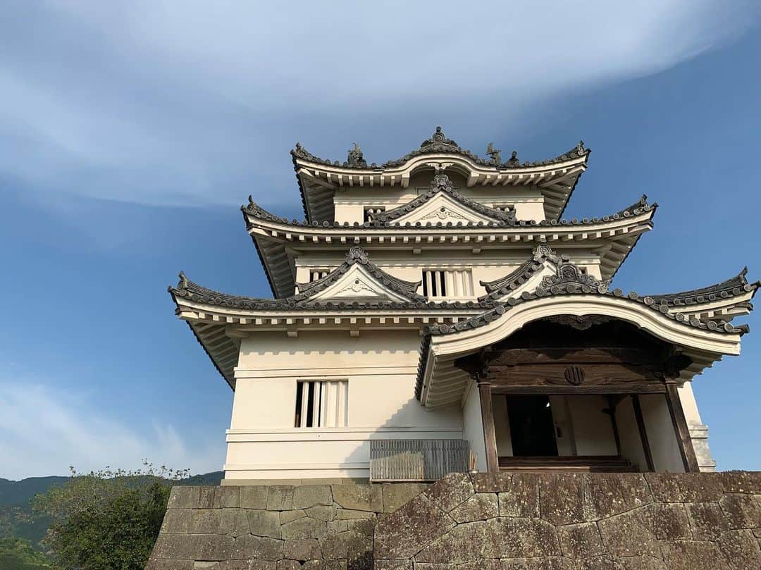 高岡薫さんのインスタグラム写真 - (高岡薫Instagram)「宇和島城！！お城からの景色が最高でした✨✨ #宇和島城」10月5日 11時23分 - kaorumba1129