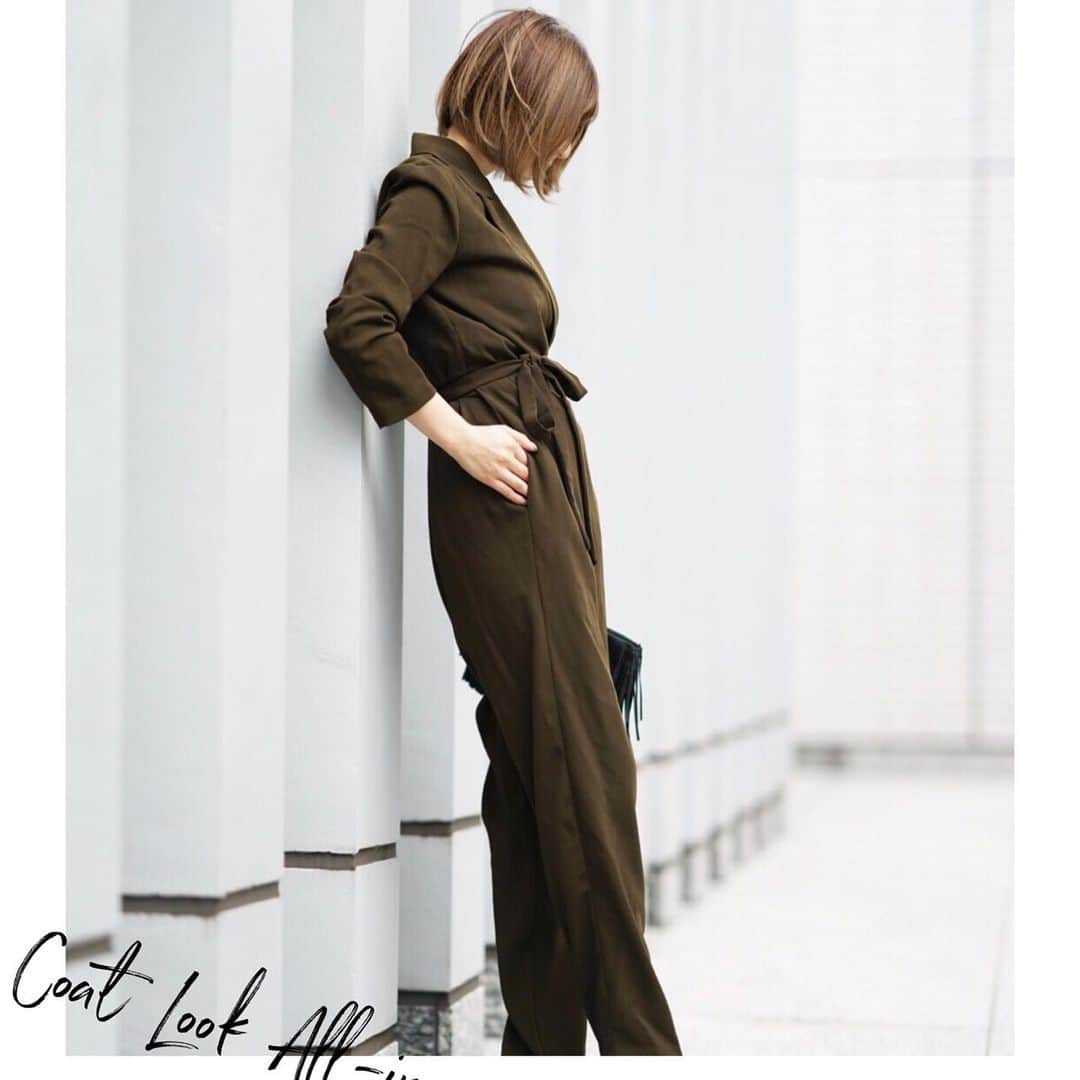 仲村美香さんのインスタグラム写真 - (仲村美香Instagram)「Coat Look All-in-one 9,800yen ・ ・ まるでコートとパンツを掛け合わせたようなオールインワンは、 オケージョンにもぴったりの一枚。 マニッシュでクールな印象も持ちながら、 ラップ調デザインでしっかり女性らしい雰囲気も。 肌に滑らかに落ちるさらりとした素材感で着心地も◎。 ・ ・ ・ 秋色オールインワン 1枚でカッコよく着れます💕 ・ ・ ・ ・ #coordinate#ootd#outfit#fashion#blogger#japan#marque#marqueofficial#marqueimport#マルク#毎日コーデ#コーデ#ファッション#オールインワン」10月5日 12時06分 - mikapu0519