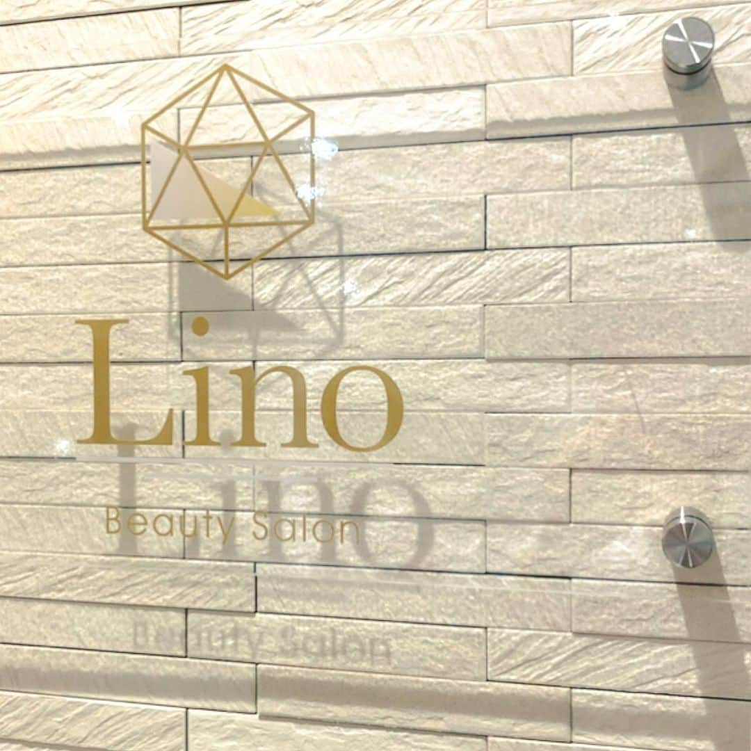 東條恭子さんのインスタグラム写真 - (東條恭子Instagram)「. 目元ケアエステ「Beauty salon Lino」さんを再訪💛 目元専用美容液や専用マシンでの施術が受けられます🎶 . コースも前回のものがとても合っていたのでリピート✨ 毛穴を綺麗にしてから幹細胞導入♫ 施術後はお肌がたっぷりと満たされて喜んでいるのを感じます…😆✨ . 店内も美しくて快適♪ ふかふかリクライニングで至福のひとときでした☺️☁️ . . . . #フェイシャルエステ #目元エステ #エステ #目元エステlino #目元ケア﻿﻿ #スパ #目元スパ﻿ #目元エステ #目元 #渋谷 #美容 #美容垢 #美容好きな人と繋がりたい #美容好きさんと繋がりたい #beauty #japan #tokyo #shibuya #beautiful #beautifulskin #eyecare #beautysalon #japanese #japanesegirl #tokyogirl」10月5日 12時30分 - kyoko_tojo