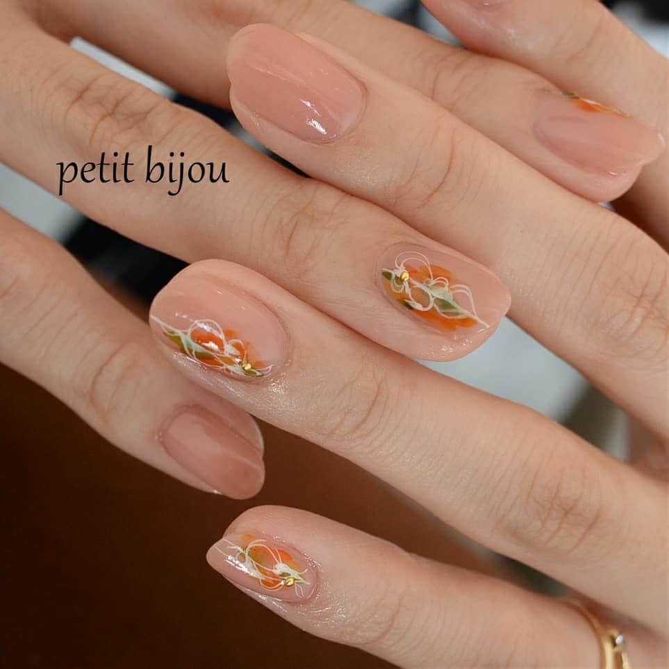 Ayumiさんのインスタグラム写真 Ayumiinstagram 草紅葉 京都旅行へのネイル 秋色に染めて ネイル ネイルサロン ネイルアート ネイルデザイン アート ジェルネイル 作品 Petitbijou Nail Nail Nailsalon Nailart Artworks Art