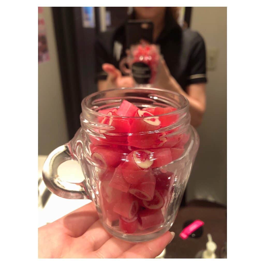 吉沢明歩さんのインスタグラム写真 - (吉沢明歩Instagram)「かわいいキャンディいただいたよー🍬🍬💕 #ピエールエルメパリ#キャンディ#お菓子#おやつにいただきます😋#土曜もたまにクリニックday#予約制#webから予約できます#次回は9日(水)#御予約承り中#よろしくね💕」10月5日 15時59分 - akiho__yoshi