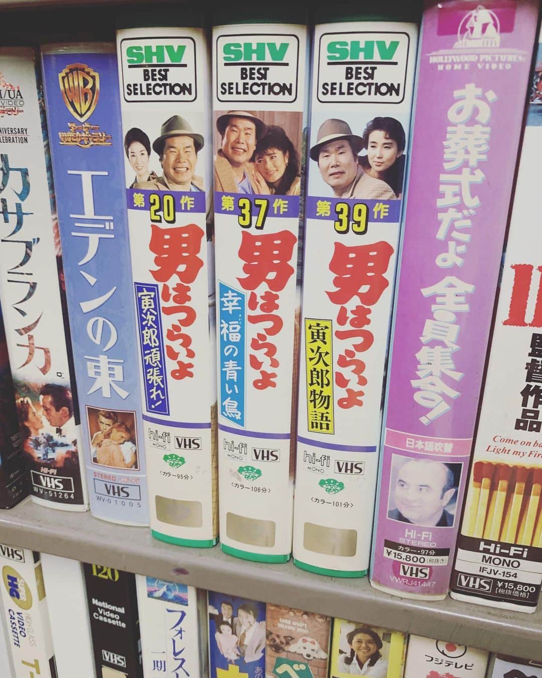 五月女ケイ子のインスタグラム：「卓球の先生のお宅で突然に「先生、男ってつらいの？」って聞いた目の先にあったもの。」