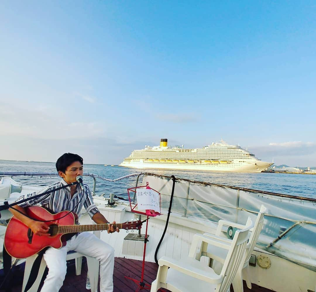 池尻和佳子さんのインスタグラム写真 - (池尻和佳子Instagram)「今日は、クルージング日和～⛴️ 博多湾、最高✨🤗✨ はやさきさんの歌声、癒されました‼️ #博多湾 #那珂川 #クルージング #中洲 #福博ふれあい橋 #はやさきかつき さん」10月5日 17時54分 - wakako_ikejiri_rkb