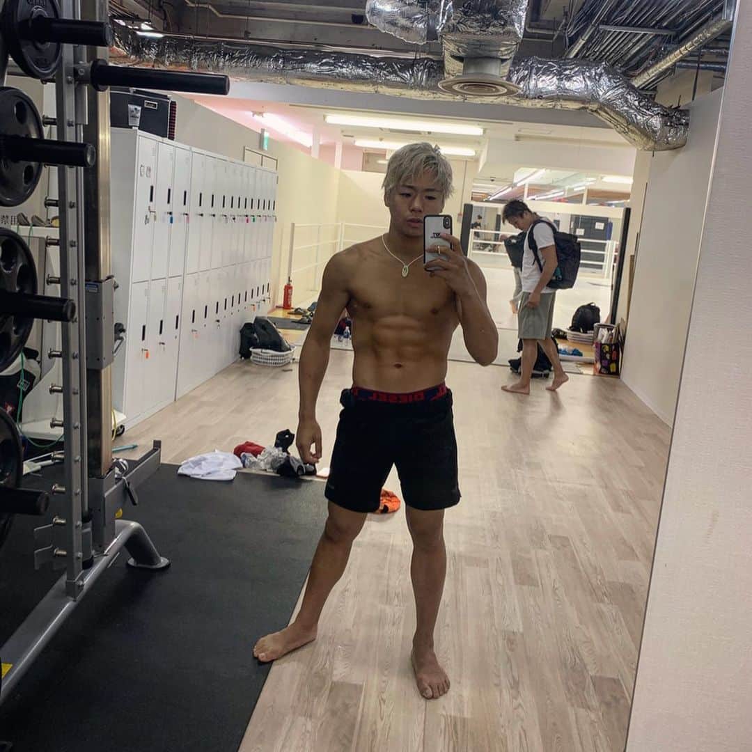 のインスタグラム：「練習終わりー！ これから北九州へ✈️ TGC Night ご来場お待ちしています！！」