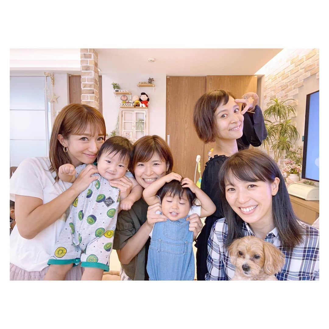 辻希美さんのインスタグラム写真 - (辻希美Instagram)「今日は仲良しの友達が引っ越しをしちゃうのでその前にみんなで会いました☺️💕💕" #友達 #ママ会 #13年の仲 #大好きな友達 #一生の友達 #☺️💕 #引っ越し #寂しい #寂し過ぎる #でも #すぐに会うんだ #‼️‼️‼️」10月5日 18時15分 - tsujinozomi_official