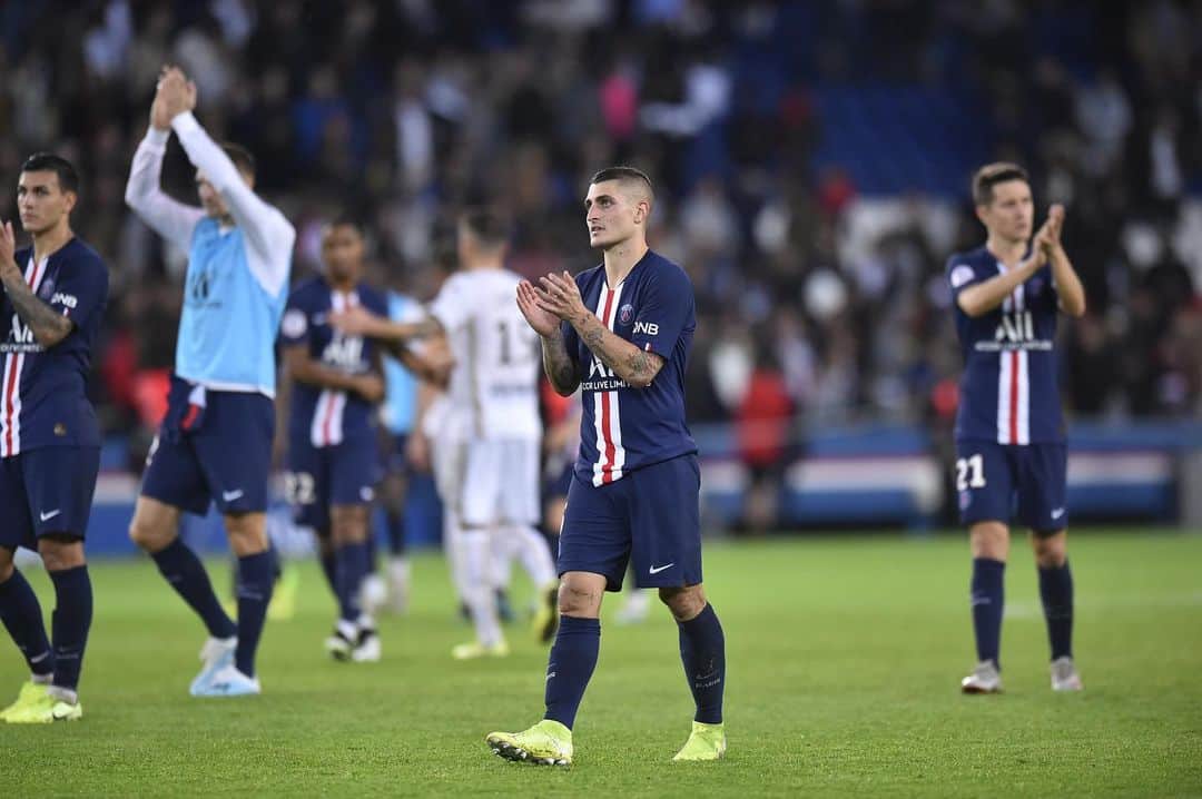 マルコ・ヴェッラッティのインスタグラム：「Très bon travail de toute l’équipe , maintenant concentration avec l’Italie 🇮🇹」