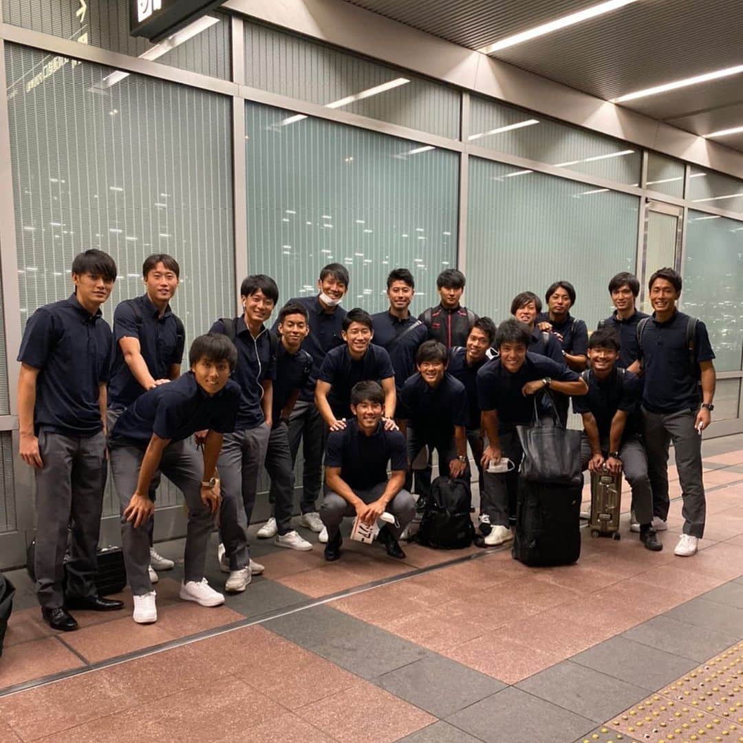 のインスタグラム：「スリーポイント➕3️⃣✨. . . #応援ありがとうございます #次もアウェイだけど熱い応援を🙏 #ヴェルディはどんどん若い子出てくるな #負けずに頑張ろう💪🏼」