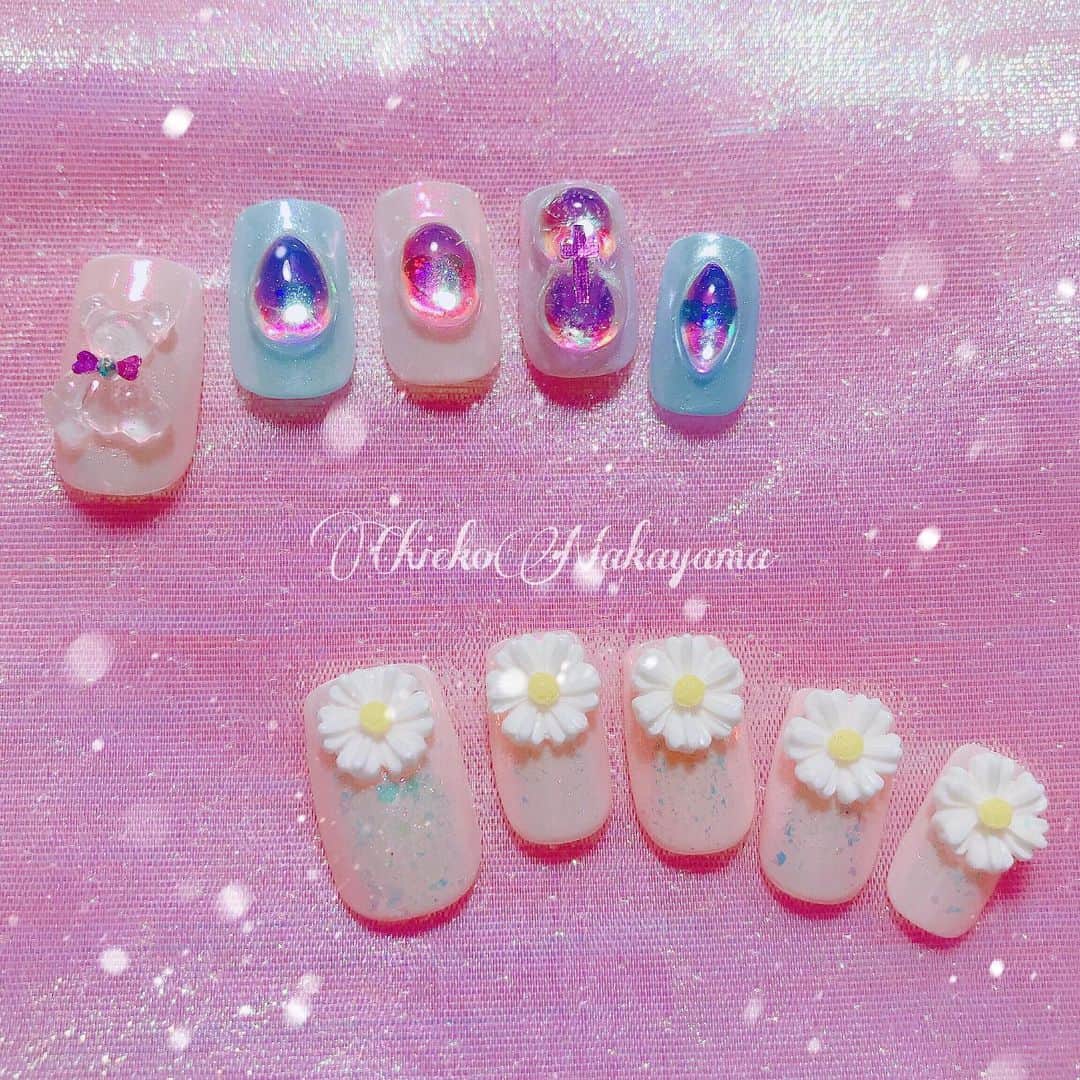 なかやまちえこのインスタグラム：「PinkとAurora✨ #nail #nails #nailart #ネイル #美甲 #ネイルアート  #clou #nagel #ongle #ongles #unghia #japanesenailart #manucure #네일 #젤네일 #네일아트 #네일리스트 #japanesenails #manicurist #gelnails #أظافر #pinknails #オーロラネイル #auroranails #ピンクネイル @pregelofficial」
