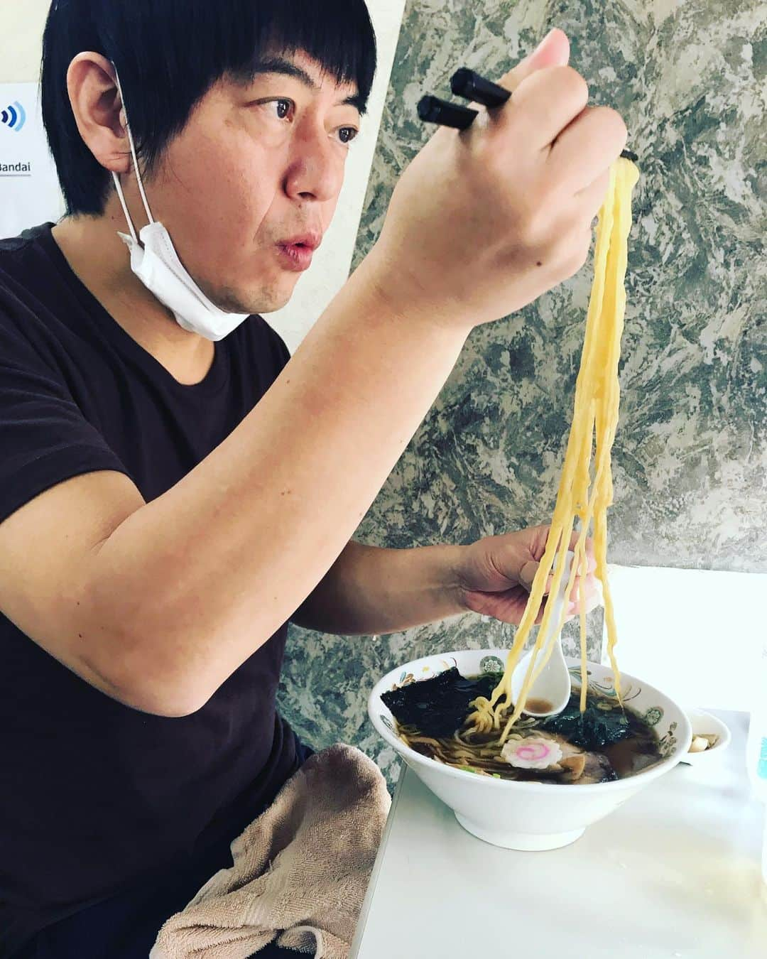 スネオヘアーさんのインスタグラム写真 - (スネオヘアーInstagram)「#スネオヘアー  #青島食堂 #青島食堂司菜南万代店 #青島らーめん #ほうれん草増し #身体に染み込む #あつあつの #この一杯 #いただきました〜 #いつもありがとうございます #ごちそうさまでした #麺リフト」10月5日 21時57分 - suneohairofficial