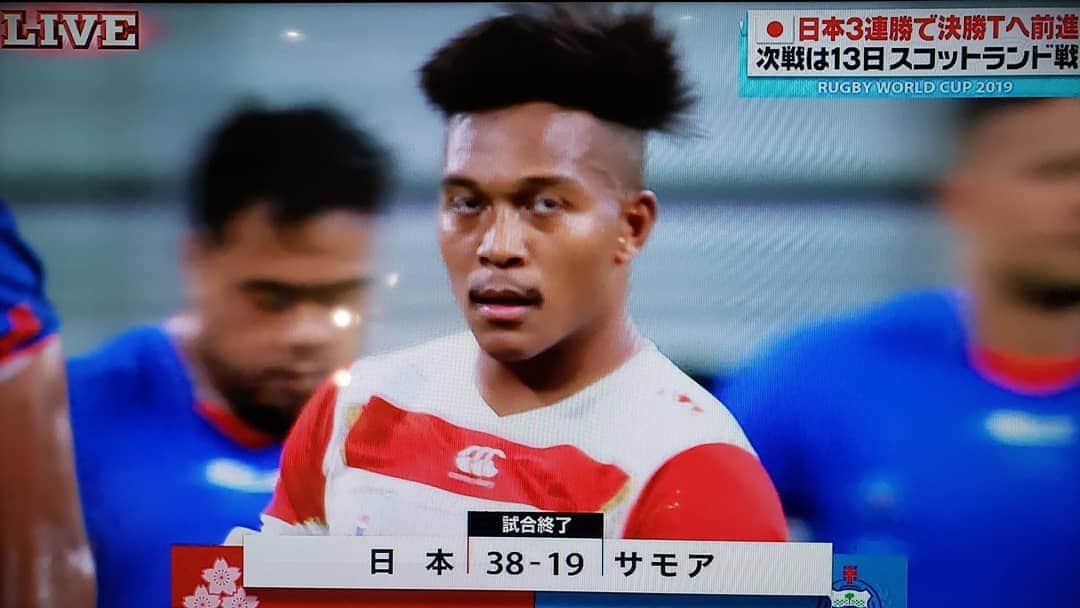 のインスタグラム：「日本勝利！！勝ち点5獲得！！ 最後まで手に汗握る素晴らしい試合だった！！田村選手のキック！！スクラムの押し！！そして松島スピード半端ナイって！！スコットランドにも絶対勝つぞ！！ #ラグビーW杯 #ラグビー日本代表 #Rugby #田村優 #松島幸太朗 #DJKOO」