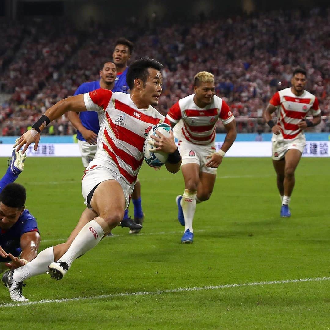GQ JAPANさんのインスタグラム写真 - (GQ JAPANInstagram)「日本代表がサモア代表に勝利で3連勝！松島選手の今大会4トライ目や日本のスピードスター福岡選手がアイルランド戦に続きトライ📸﻿ ﻿ Photo by Francois Nel - World Rugby/World Rugby via Getty Images﻿ ﻿ #RWC2019﻿ #JPNvSAM﻿ #rugbyworldcup﻿ #ラグビー日本代表﻿ #ラグビーワールドカップ﻿ #gqsports」10月5日 22時21分 - gqjapan