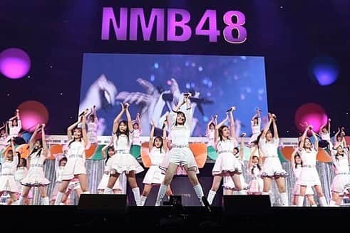 渋谷凪咲さんのインスタグラム写真 - (渋谷凪咲Instagram)「#NMB489thAnniversaryLIVE  ありがとうございました🎂✨ . . 大大大好きなメンバーと、 時に厳しく温かく支えて下さるスタッフの皆様、 そして大好きで心から大切なファンの皆様。 . 全ての出会いに感謝しています。 . . どんな困難も皆んなで乗り越え、 10周年は京セラドームでNMB48ちゃんを お祝いしたいです☺️🧡 . . 今後共、NMB48をどうぞ宜しくお願い致します！！ . . #NMB48 #9周年 #大阪城ホール 🏯 #京セラドームは私達の目標です！ #夢 #夢は逃げない！」10月5日 23時50分 - nagisa_nikoniko