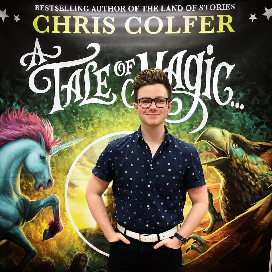 クリス・コルファーさんのインスタグラム写真 - (クリス・コルファーInstagram)「10/5/19 @chriscolfer via Instagram & Twitter  Big thanks to everyone in Sykesville last night! See everybody today @ 3PM at LITTLE SHOP OF STORIES in Decatur, Georgia! #ATaleOfMagic . . . . . . . . . . . . . . . . . . . .  #QOTD: None — Happy Saturday 💛 - - -  #chriscolfer #hrhchriscolfer #chris #colfer #twitter #repost #author #writer #actor #mostinfluenical #bestsellingauthor #inspirational #TLOS #struckbylightning #strangerthanfanfiction #repost #ATaleofMagic」10月6日 1時28分 - misterswiper