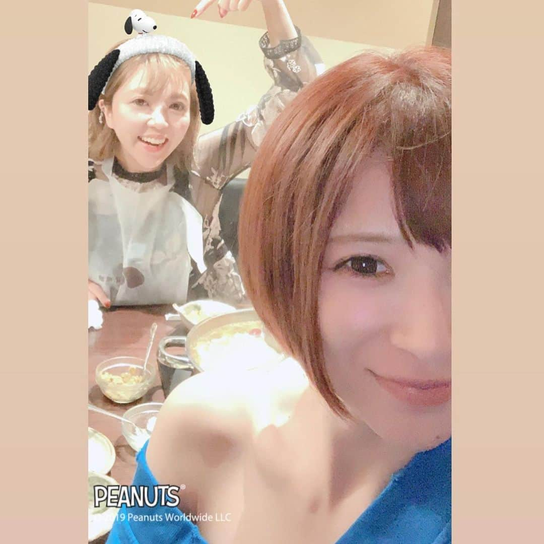 手島優さんのインスタグラム写真 - (手島優Instagram)「ゆーびーむ☆とご飯した🍚  急に誘ったのに来てくれた❤️嬉しい😆  私たちＡ型同士なのですが「Ａ型ってわりと気分屋な所あるよねー。」って、急に血液型の話を言い合ってた。女子っぽい会話でしょ？笑  この度もとても楽しい時間でした💕  あたし的には前々から約束するよりも【今日、どう？】みたいな方が本当はありがたい✌️ から、 フットワーク軽いお友達にいつもありがとうのありがとう！です🌸✨ #ゆーびーむ #火鍋 #ご飯」10月6日 1時45分 - tejimayuu0827