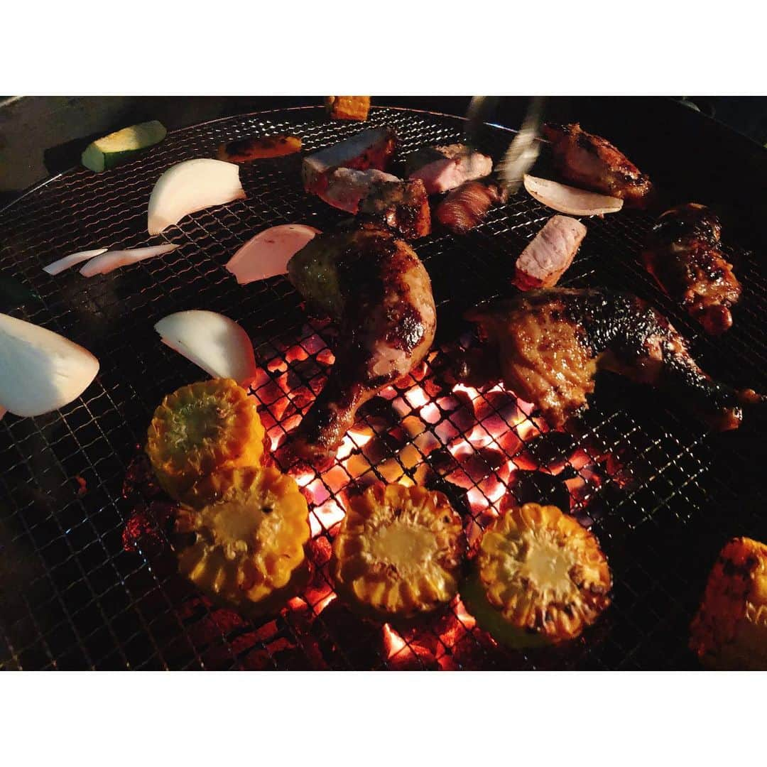 今村仁美さんのインスタグラム写真 - (今村仁美Instagram)「今年最後になるかなと思われるBBQ🥓🥩🍗🍖 スワイプしてね>>>>」10月6日 13時43分 - imamura_hi