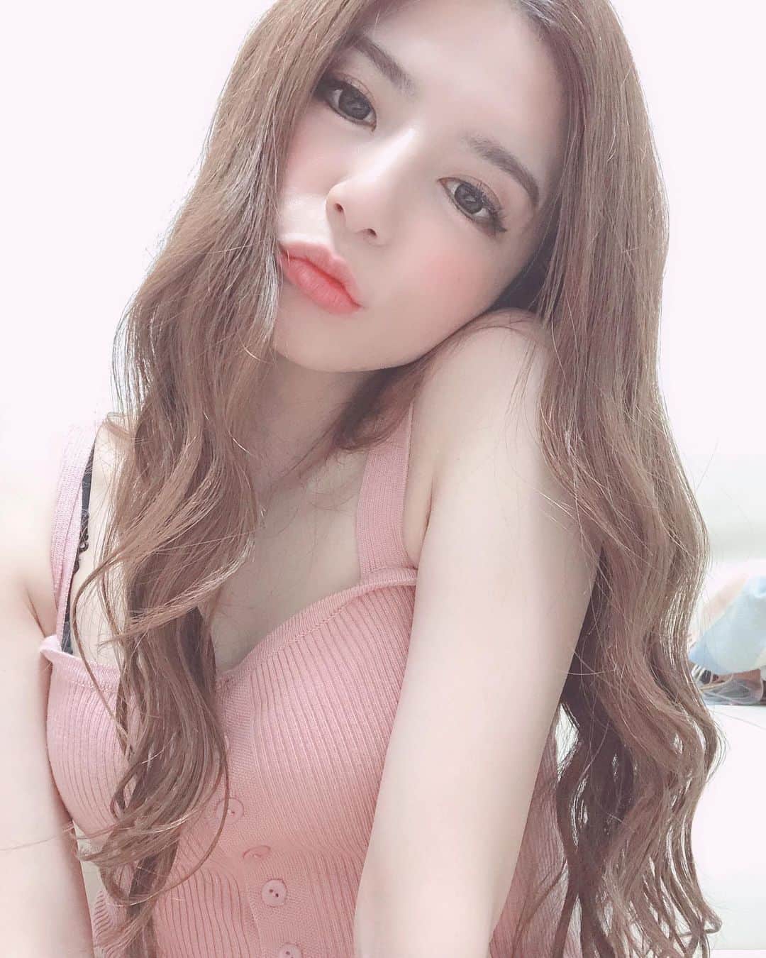 栗林里莉のインスタグラム：「long time no see💋 #栗林里莉  #ririkuribayashi  #japanese」