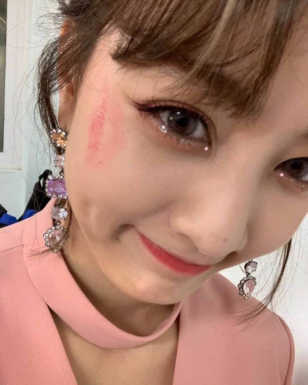 TWICEさんのインスタグラム写真 - (TWICEInstagram)「그리고 이건 강릉뮤뱅날 🥰💋💋💋💋💋」10月6日 12時37分 - twicetagram