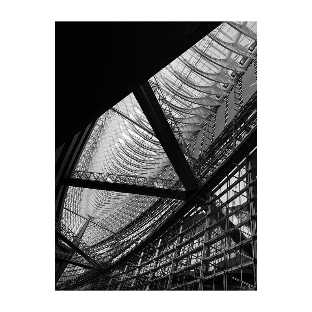 田口司のインスタグラム：「白黒。 #photography #photooftheday #vsco #japan #tokyo」