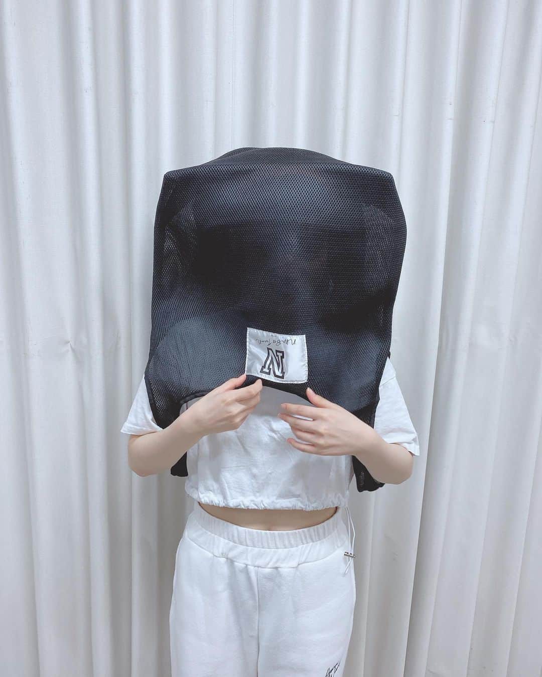 川上千尋さんのインスタグラム写真 - (川上千尋Instagram)「9周年ライブのグッズ☺️ teamNのグッズで、今回は私がバッグを提案させて頂いたんですけど、使いやすすぎてバンザイ🥺💗 希望したものを想像以上のクオリティで作ってくださったスタッフさんに感謝👏🏻」10月6日 22時46分 - this_chihhi