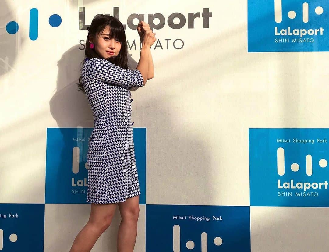 河野万里奈さんのインスタグラム写真 - (河野万里奈Instagram)「🏊🏻『#水恋』リリイベ開幕戦💙 atららぽーと新三郷 遠くから近くからありがとうございました！！ ． #スワイプしてね #スイッチヒッターかな 打順(セットリスト)は4枚目📝✨ ． みんなに歌を届けるチャンスが当たり前じゃないと 痛感してきた9年間 こうしてまたリリイベの旅にマリナーズと出られるのは わたしの歌を受け取り繋いでくれるあなたのおかげです😌💙 ． バンダレコードのご担当者様が「おかえりなさい」とおっしゃってくださったこと、嬉しかったです😭✨ ． MONACAさんプロデュース 新曲『水恋』どうでしたか？！ 最高の曲ができたんだ！ これからもっと届けていくのでお楽しみに！ また会おう！！ #物語シリーズ #アイキャントライ #Aチャンネル #MONACA」10月6日 22時51分 - marina_kawano