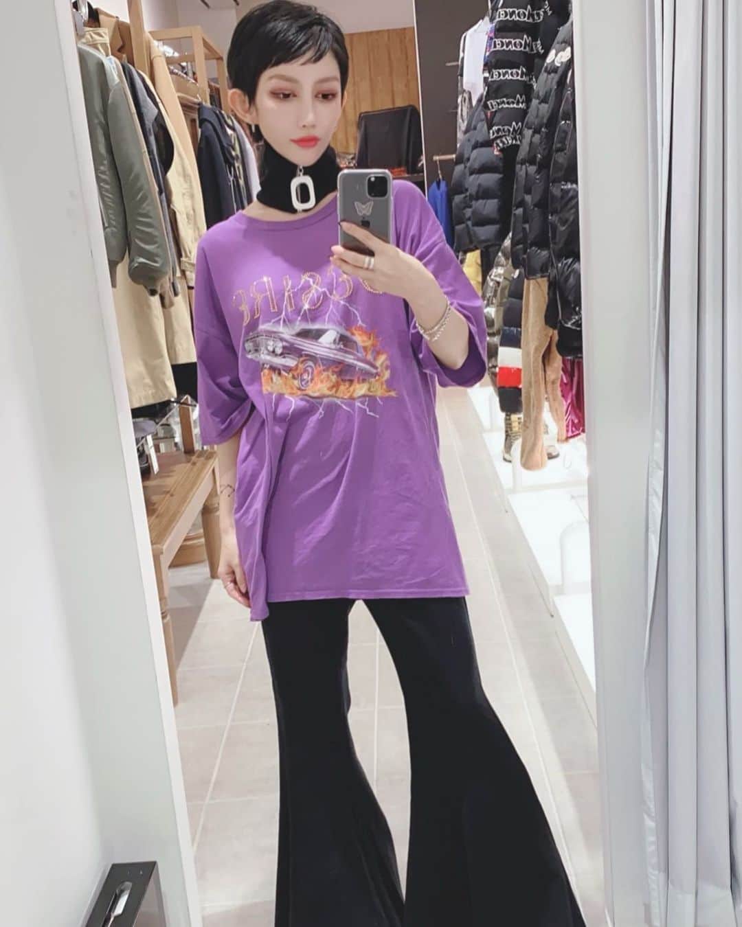 MASAMIのインスタグラム：「ベリーショートにしてから洋服楽しい🥰🥰🥰🥰🥰🥰」