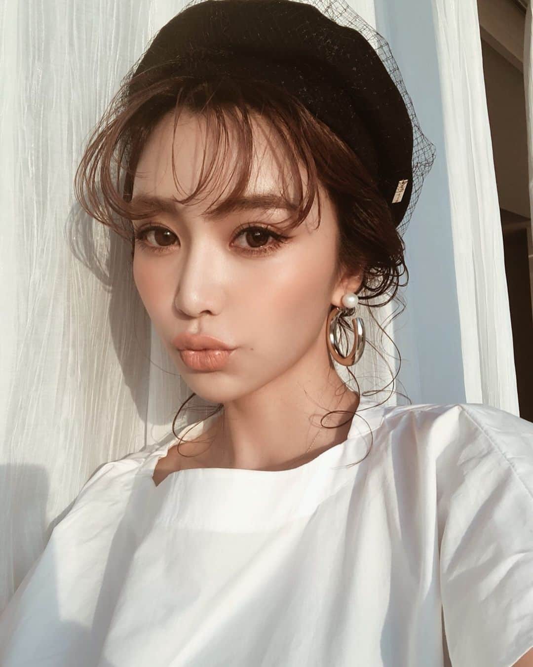 のインスタグラム：「久々におだんごヘアー🍡  #ヘアアレンジ #hair #etretokyo #eimy #eimyistoire」