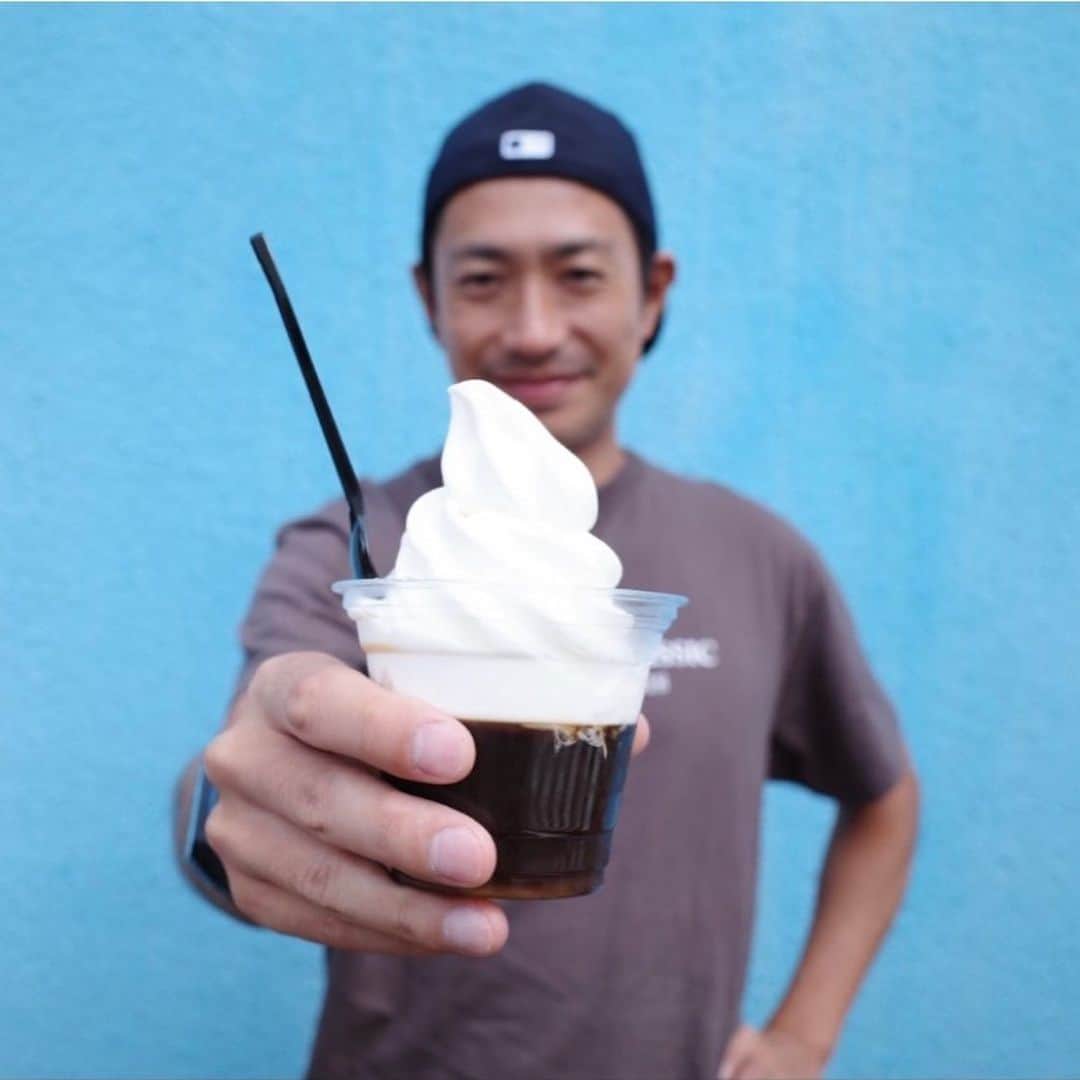 田中毅さんのインスタグラム写真 - (田中毅Instagram)「🏄‍♂️→🍦＝😋 #surf #surfing #softcream #海 #秋」10月6日 15時14分 - tanaka_ta_ke_shi