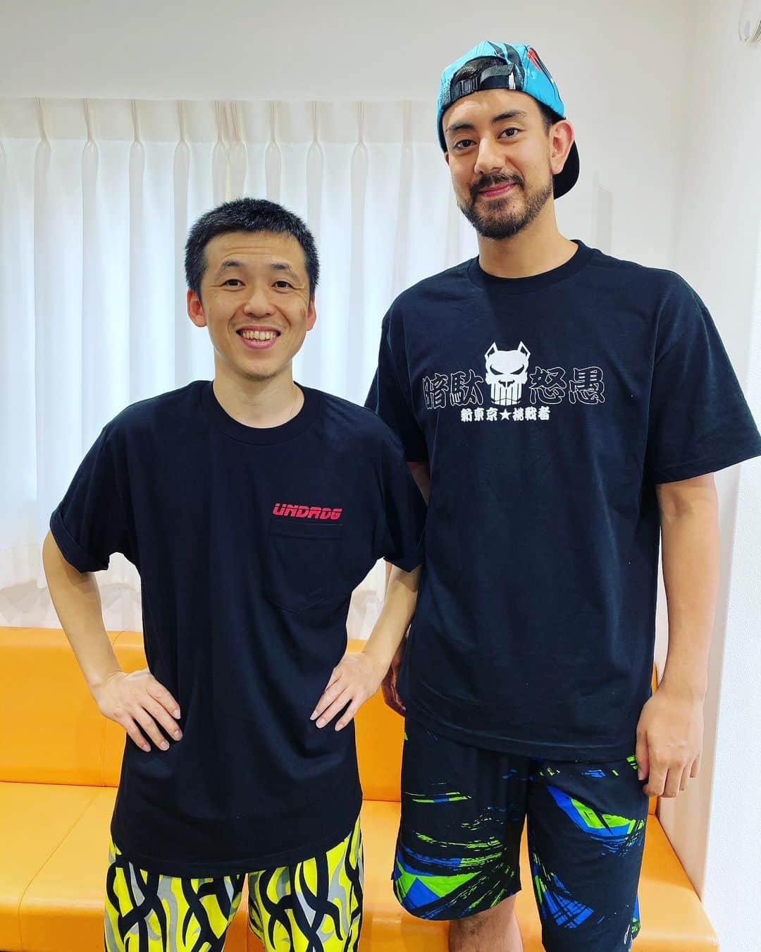 眞庭城聖のインスタグラム：「身体がヤバくなってきたら絶対ここです  #三碧接骨院　#越谷　#bodymaintenance  #神の手　#godhand #underdog #10周年 #10周年裏tee #挑戦者　#challenger  #暗駄怒愚　#新東京　#aktr」