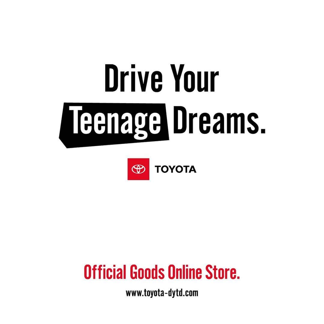 TOYOTAさんのインスタグラム写真 - (TOYOTAInstagram)「TOYOTA Official Goods. "Drive Your Teenage Dreams." Online Store.  TOYOTA "Drive Your Teenage Dreams." の オフィシャルグッズサイトがオープン。 10月3日（木）～ 12日（土）23:59まで 先行受注販売、10月13日（日）「HNF（フイナムのフェス）」にて1日限定で店頭販売も行います。みなさま是非ご来場ください。  The official website for TOYOTA "Drive Your Teenage Dreams." official goods is open. It will be in stores will be held at the HOUYHNHNM FES "HNF" from 13th October. Please join us.  www.toyota-dytd.com  ーーーー  TOYOTA Poncho　¥6,800 "HIACE 1967" Hoodie　¥7,800 "HIACE" Long Sleeve　¥5,800 "HIACE AD" Tee　¥4,500 "Drive Your Teenage Dreams" Cap　¥4,500 "HIACE" Kids Hoodie　¥3,800 "HIACE" Kids Tee　¥2,300  #dytd #toyota #hiace #トヨタ #ハイエース」10月6日 16時27分 - toyota_jp
