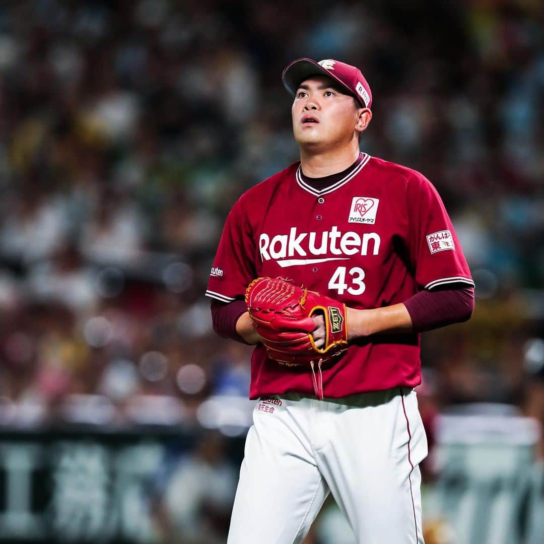 東北楽天ゴールデンイーグルスさんのインスタグラム写真 - (東北楽天ゴールデンイーグルスInstagram)「⚾️ ⚾️H 6-4 E⚾️ 序盤から点の取り合いとなった第2戦を惜しくも落として 全ては泣いても笑っても明日の第3戦へ🔥 浅村選手が今日もホームランを含む3打点の大暴れ💪🏼 宋選手と森原選手は2試合連続で1回無失点💯 島内選手は3出塁2得点で存在感を発揮🤩 #rakuteneagles #日本一の東北へ #クライマックスシリーズ  #浅村栄斗 #宋家豪 #島内宏明」10月6日 17時25分 - rakuten_eagles