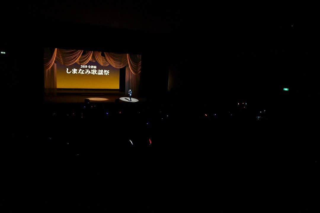 中澤卓也さんのインスタグラム写真 - (中澤卓也Instagram)「今日は広島県にて「しまなみ歌謡祭」のステージ！初出演でしたが、最高に楽しい時間でした✨会場のお客様、スタッフの皆様もありがとうございました！🙇‍♂️ #しまなみ歌謡祭 #リーデンローズ大ホール #初出演 #ありがとうございました #茜色の恋 #中澤卓也」10月6日 17時29分 - takuya_nakazawa.118