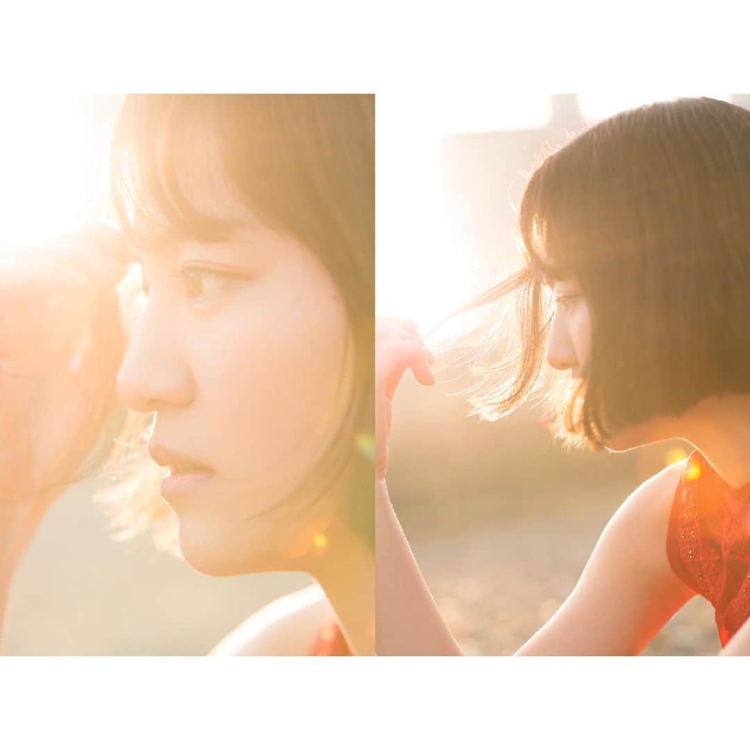 のインスタグラム：「#negativepop ﻿ 1周年、改めておめでとうございます。﻿ 昨日のトークショーもありがとうございました！﻿ またNegativePopに参加できるといいな〜。﻿ とても素敵空間です。﻿ 本日21時までですので、ぜひお立ち寄りくださいね☺︎﻿ ﻿ 嘘偽りのない気持ちを引き出し素敵な瞬間を写してくださった野崎さんに感謝です。﻿ ﻿ #作品撮り﻿ #カメラマン﻿ #野崎慧嗣 さん﻿ #ヘアメイク﻿ #浅野有紀 さん﻿ #作品展﻿ #shibuya」