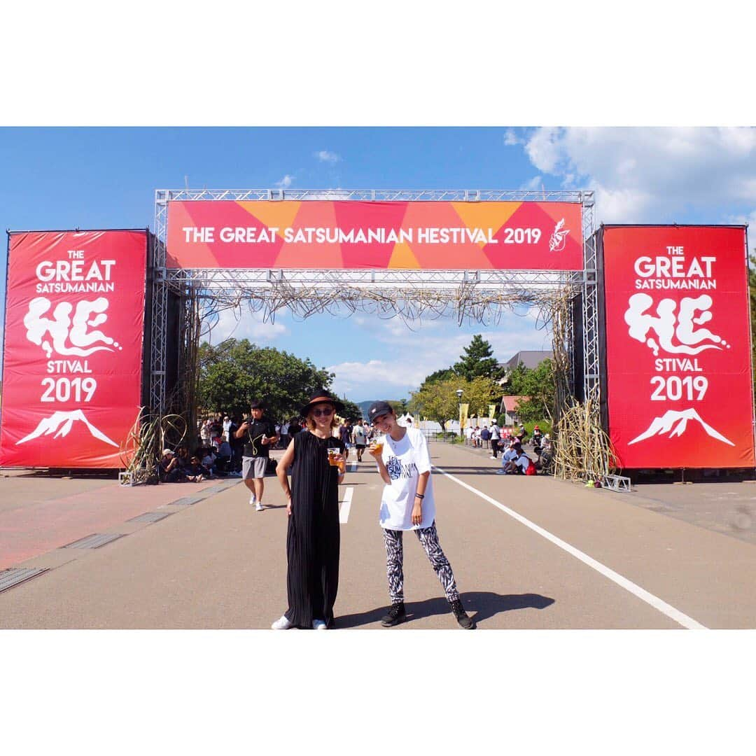 浜崎美保さんのインスタグラム写真 - (浜崎美保Instagram)「鹿児島 桜島🌋 ・ ・ ・ 『THE GREAT SATSUMANIAN HESTIVAL 2019』⚡️2DAYS ・ ・ ・ 残すところあと6アーティスト⚡️ ・ ・ ・ みなさん楽しんでくださいね😭🙌🌋⚡️ ・ ・ ・ #THEGREATSATSUMANIANHESTIVAL2019 #THEGREATSATSUMANIANHESTIVAL #どんどん鹿児島 #GSH19 #ヘス」10月6日 17時57分 - mihohamasaki_japan