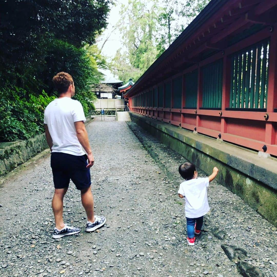 長崎峻侑さんのインスタグラム写真 - (長崎峻侑Instagram)「今日は富士山周辺の神社や滝へ😄☀️ 家族に大自然のプレゼント✨ #富士山 #パワースポット #充電完了」10月6日 18時38分 - shunsukenagasaki