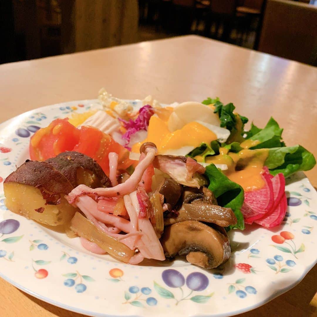 鈴木莉紗のグルメインスタ