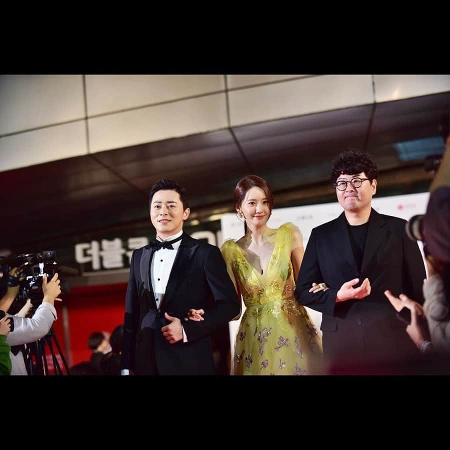 ユナさんのインスタグラム写真 - (ユナInstagram)「2019 Busan International Film Festival 🎞 #BIFF  #엑시트  #예쁘게찍어주셔서감사합니다 #융스타그램」10月6日 19時06分 - yoona__lim