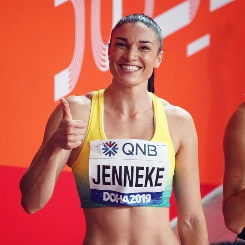 ミシェル・ジェネクのインスタグラム：「Seasons best of 12.98 in the heats and through to the semi final tonight at world champs. Semi final 1, lane 2 7.02pm in Doha (2.02am AEST) 😆」