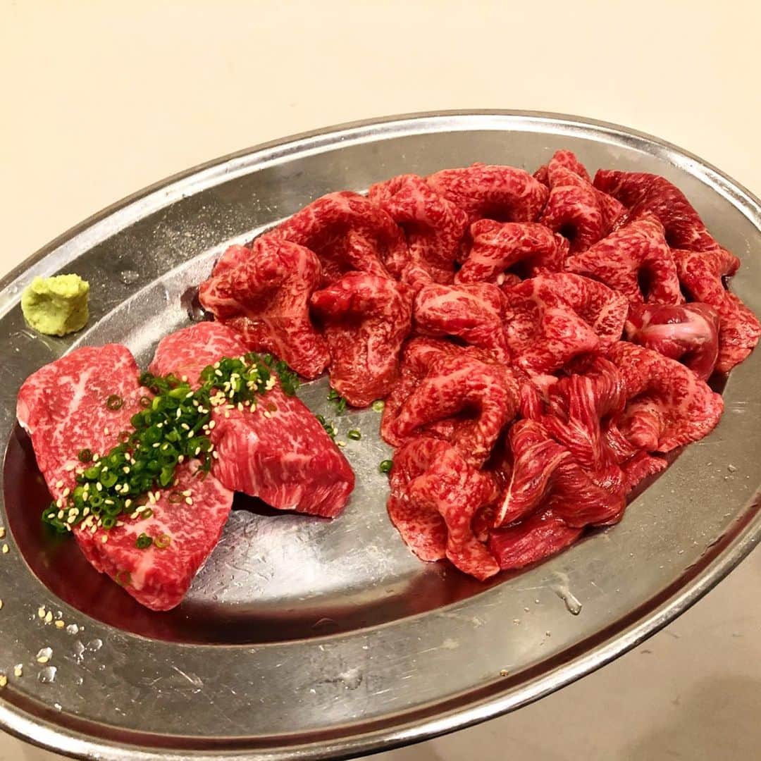 佐達ももこさんのインスタグラム写真 - (佐達ももこInstagram)「テンションあがりすぎて﻿ 目ん玉飛び出してる😳笑﻿ ﻿ ひっさびさのヒロミヤ〜！！！﻿ ﻿ なんと次の予約は2022年😂❣️﻿ ﻿ その時の私はどうなっているでしょうか😂w﻿ ﻿ #焼肉#ヒロミヤ#ももろぐ」10月6日 19時33分 - sadamomodayo
