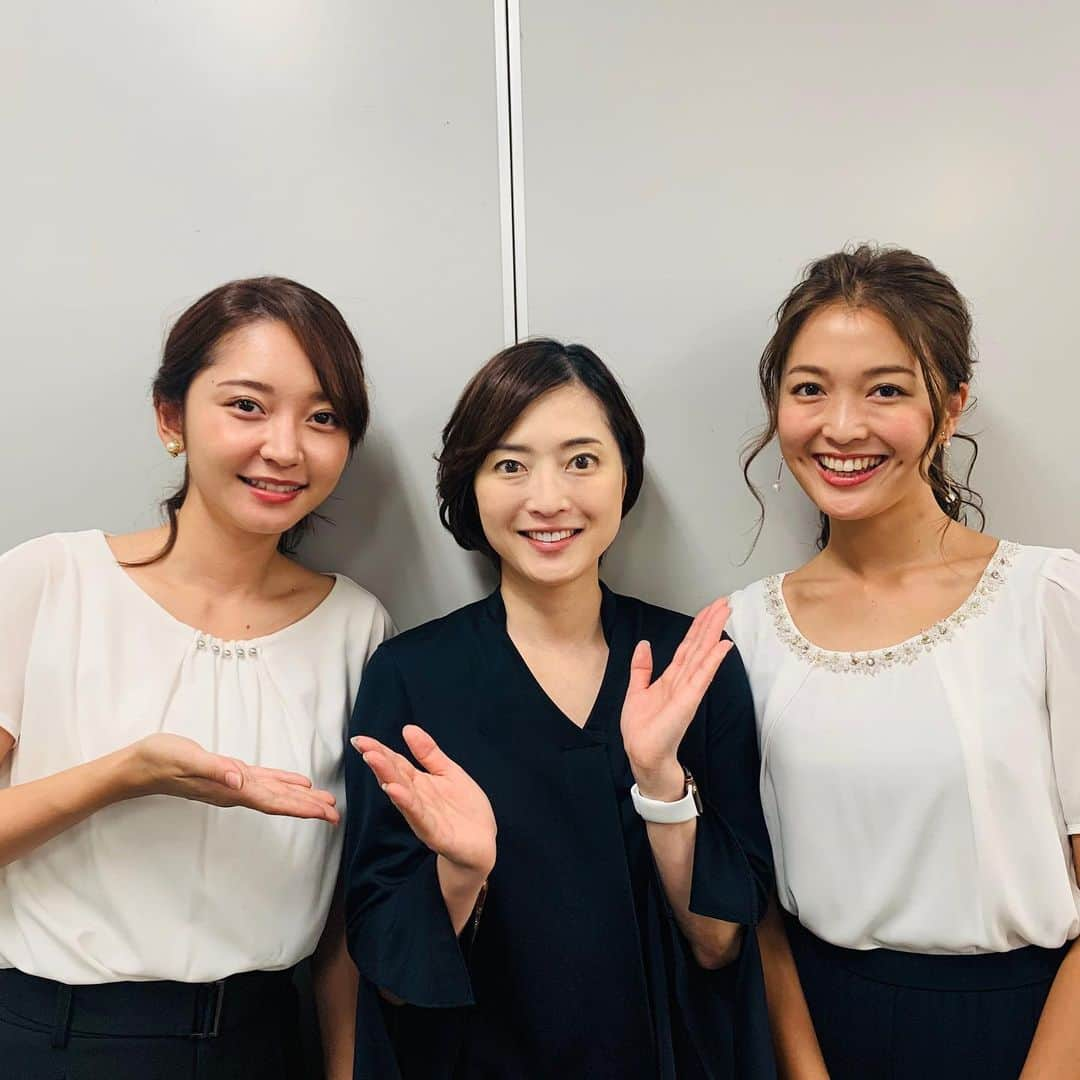 福田典子さんのインスタグラム写真 - (福田典子Instagram)「SPORTSウォッチャー🏃‍♀️ 陸上の世界選手権、銅メダルを獲得した400メートルリレーを今回も塚原直貴さんに解説していただきました！ 取材に行ったテニスの楽天オープンや、フィギュアスケートのカーニバルオンアイスなども放送予定です。 今日もぜひご覧ください☺️✨ * #放送お願いします #とバトンいただきましたが #走れなさそうすぎる #SPORTSウォッチャー #世界選手権 #陸上 #世界陸上 #バトンパス #テニス #楽天オープン #フィギュアスケート #カーニバルオンアイス #スポーツ #sports」10月6日 20時26分 - norikofukuda212